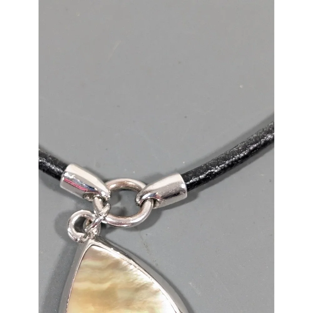 Lia Sophia De Orse Necklace Abalone Shell Teardrop Pendant 19
